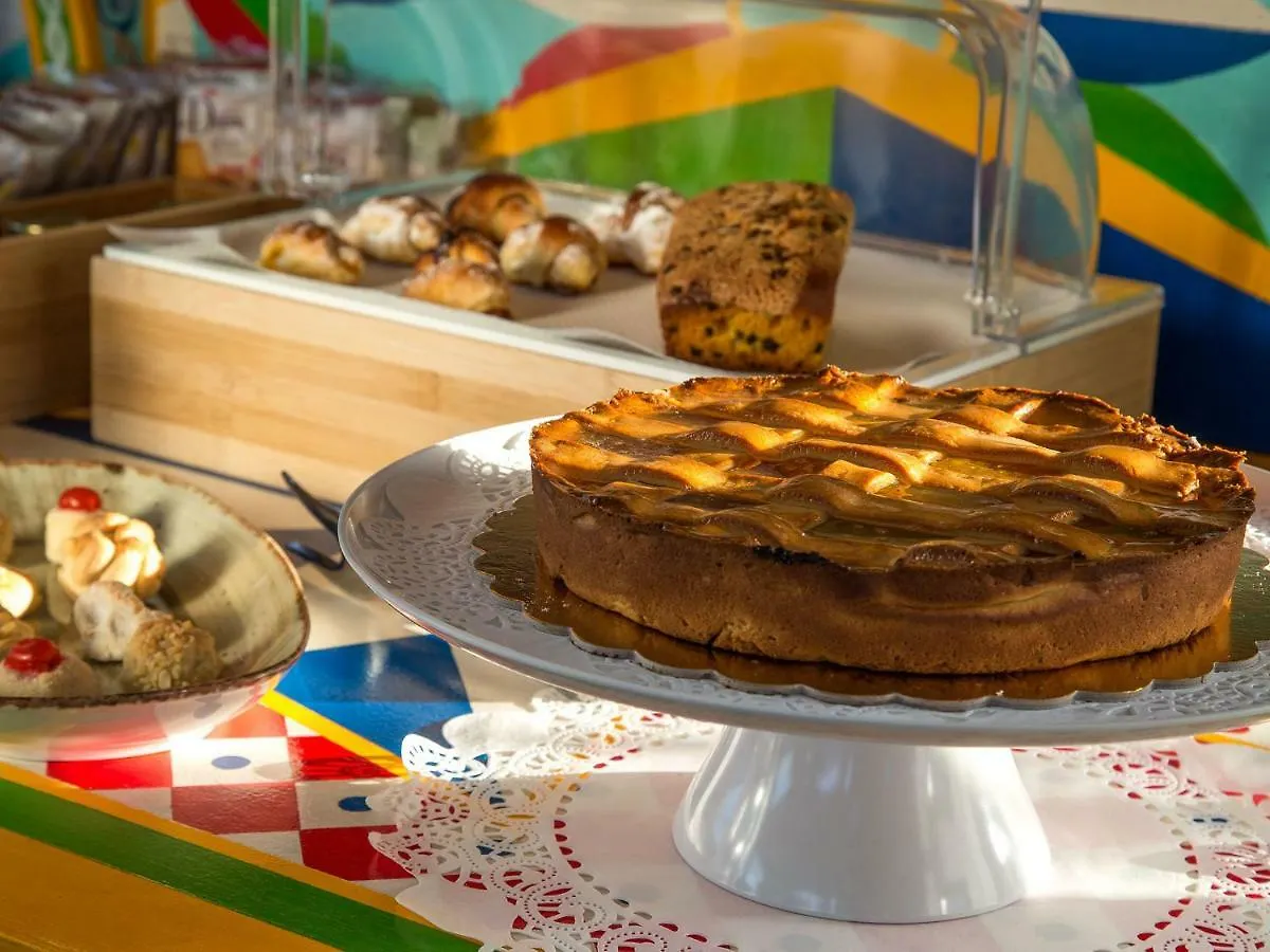 Bed and Breakfast Tra Le Braccia Di Morfeo Терразини Италия