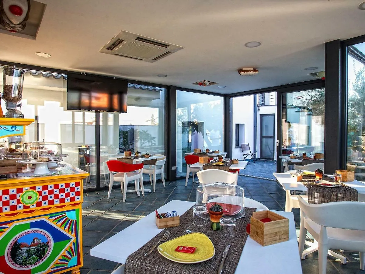 Bed and Breakfast Tra Le Braccia di Morfeo Terrasini Bed & Breakfast