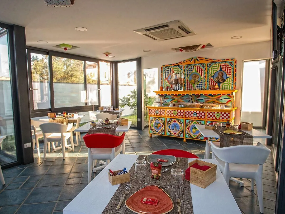 Bed and Breakfast Tra Le Braccia Di Morfeo Terrasini 3*,